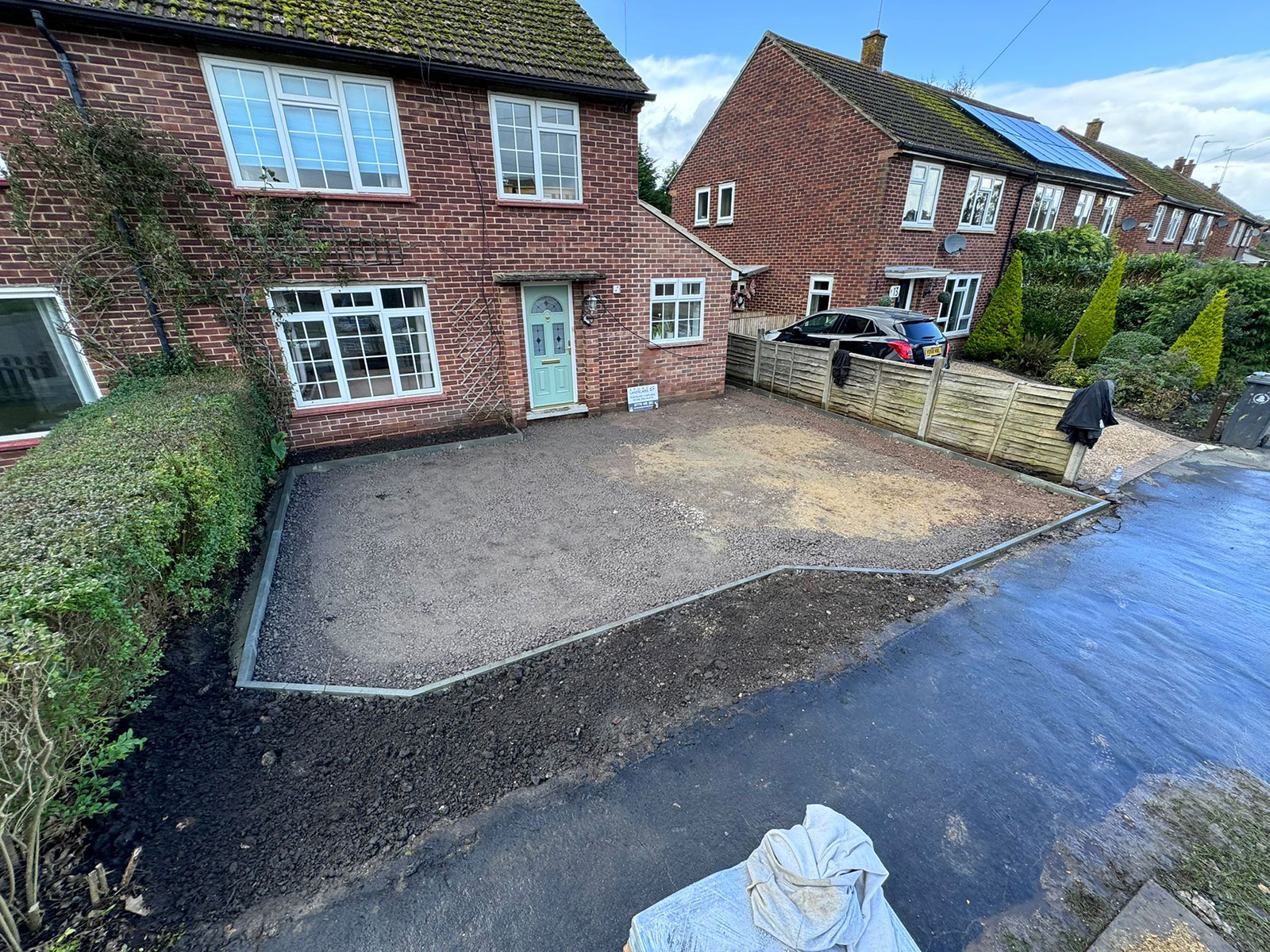 Driveway by Stone Landscapes, Woking, Surrey