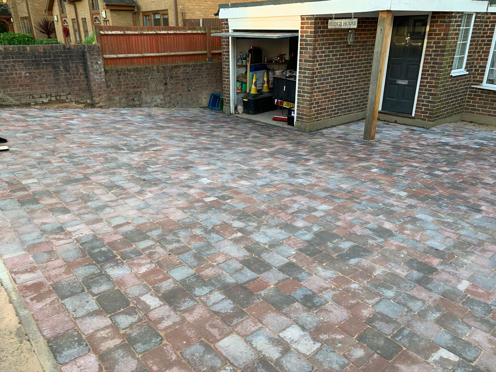 Driveway by Stone Landscapes, Woking, Surrey